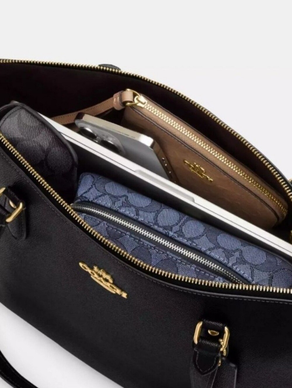 Coach Bag - Picture 7 of 7